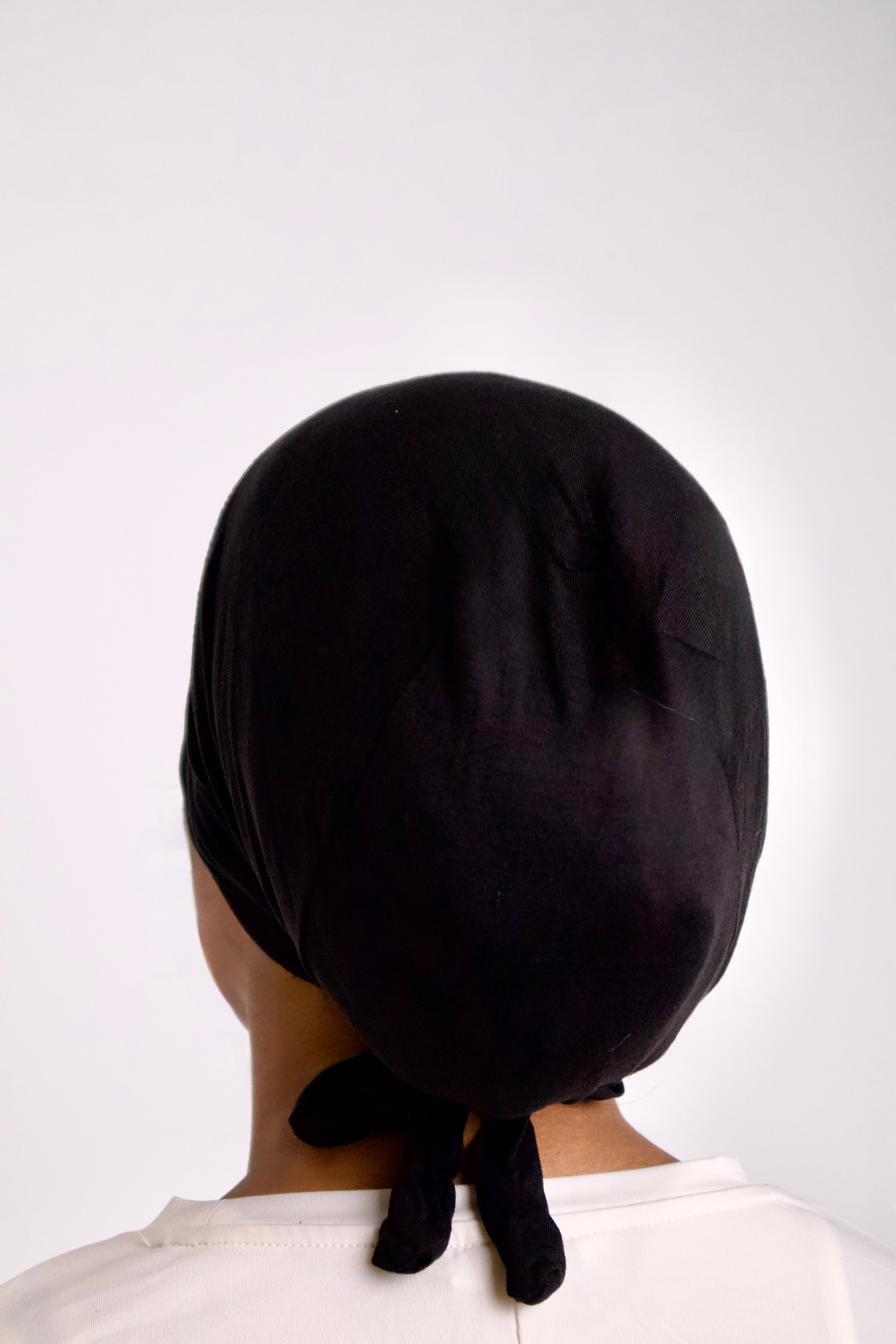 Black Elastic Undercap