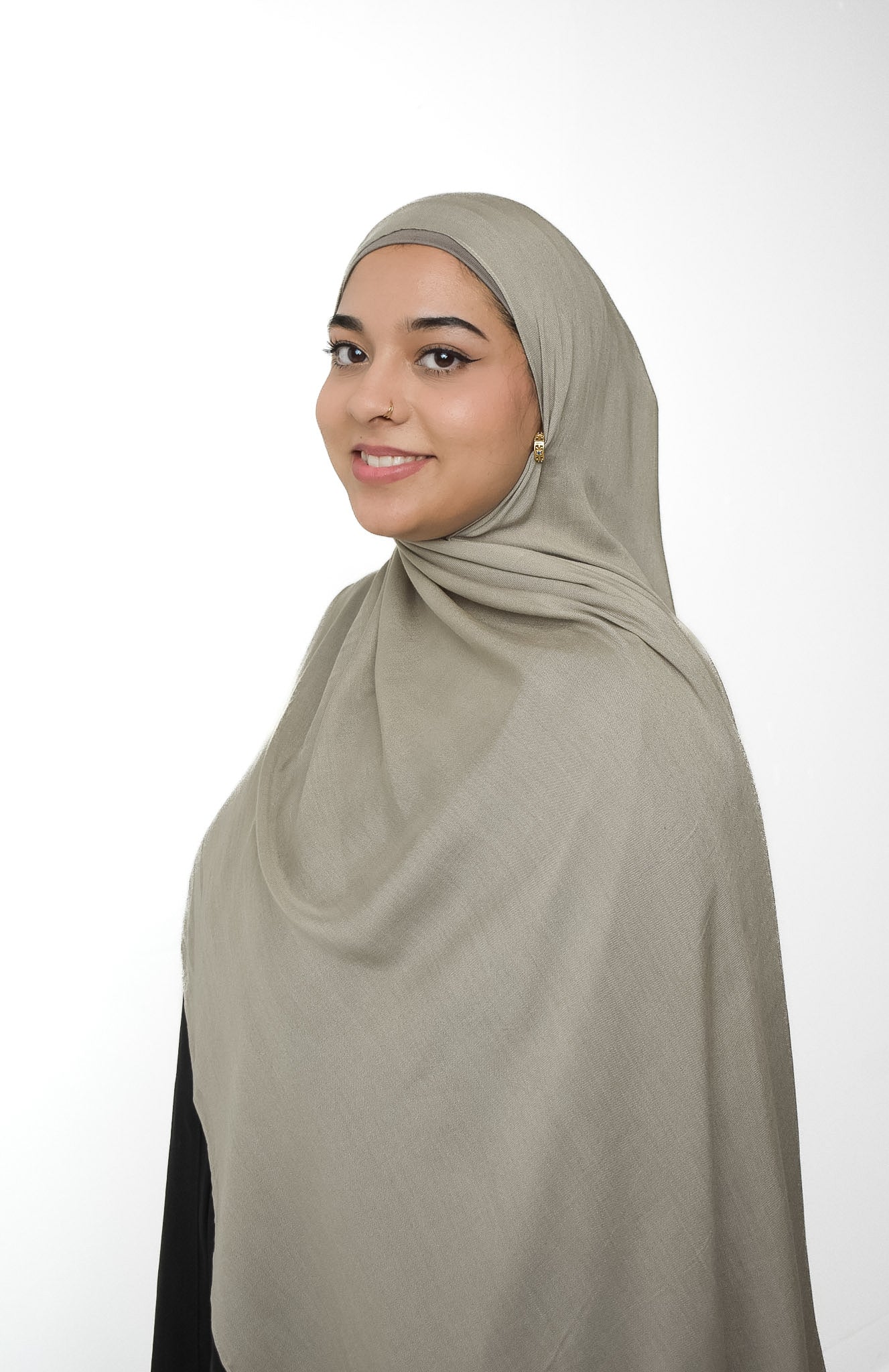 Mousy Gray with Matching Under-cap