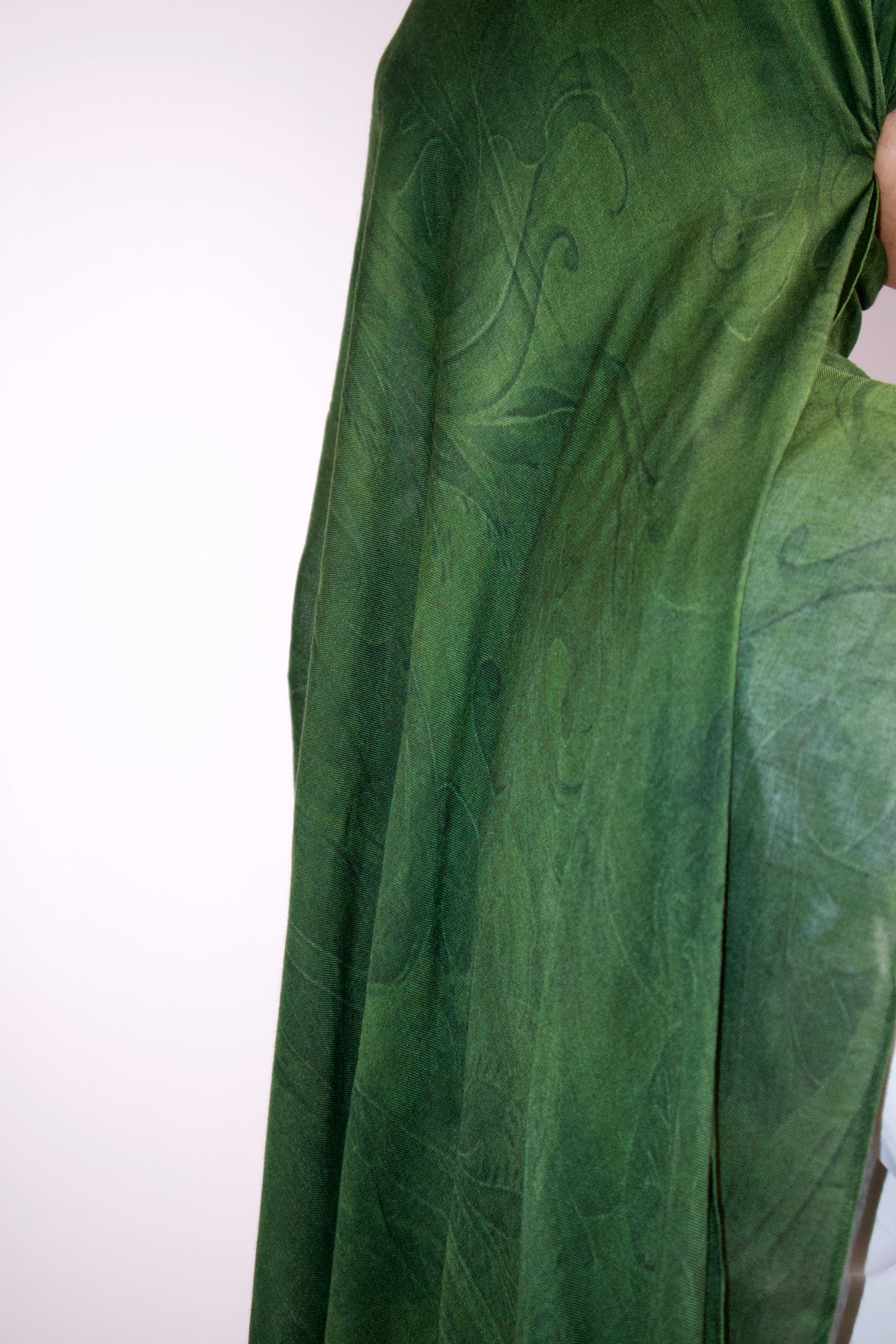 Green Essence Modal